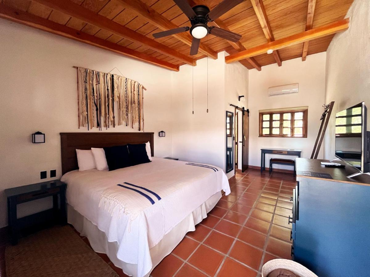 Casa Entrevez Bed & Breakfast Valle de Guadalupe Exterior photo