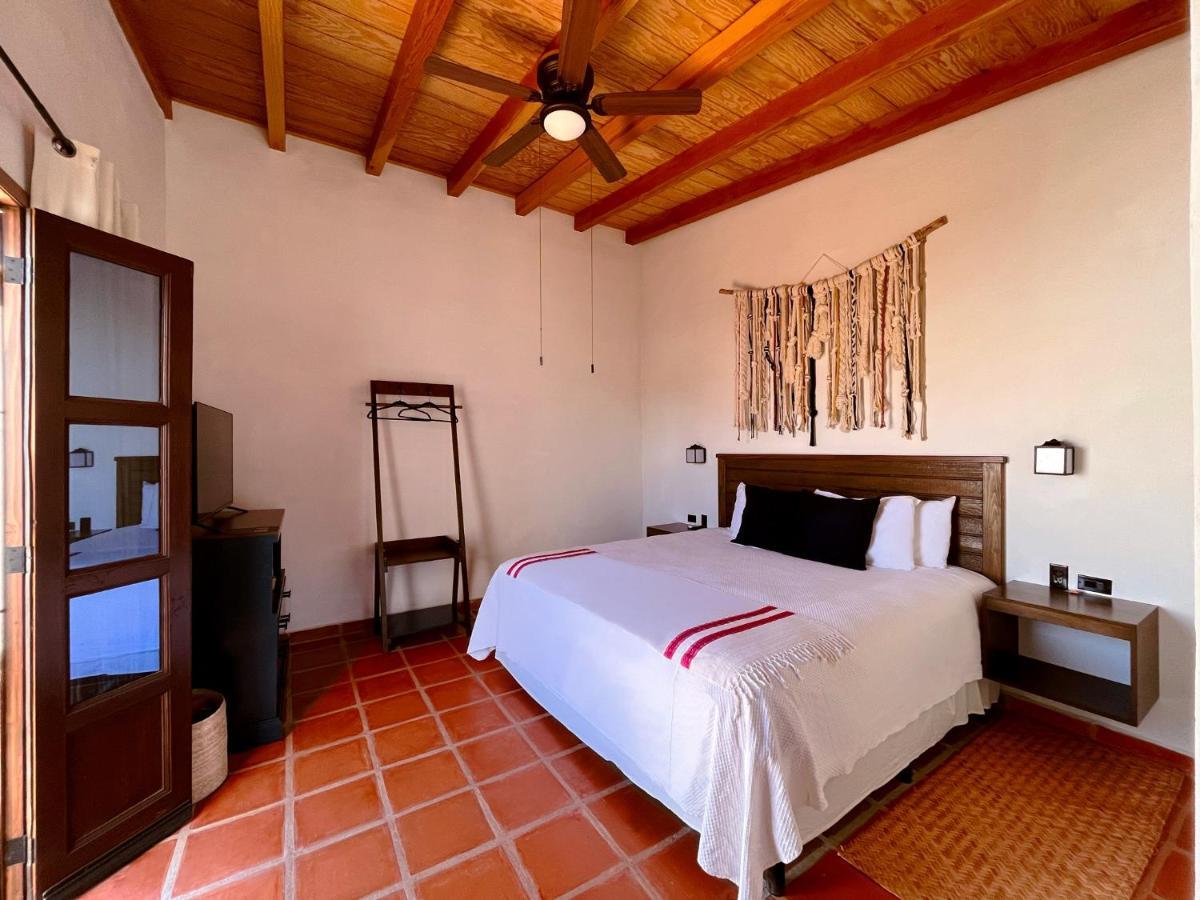 Casa Entrevez Bed & Breakfast Valle de Guadalupe Exterior photo
